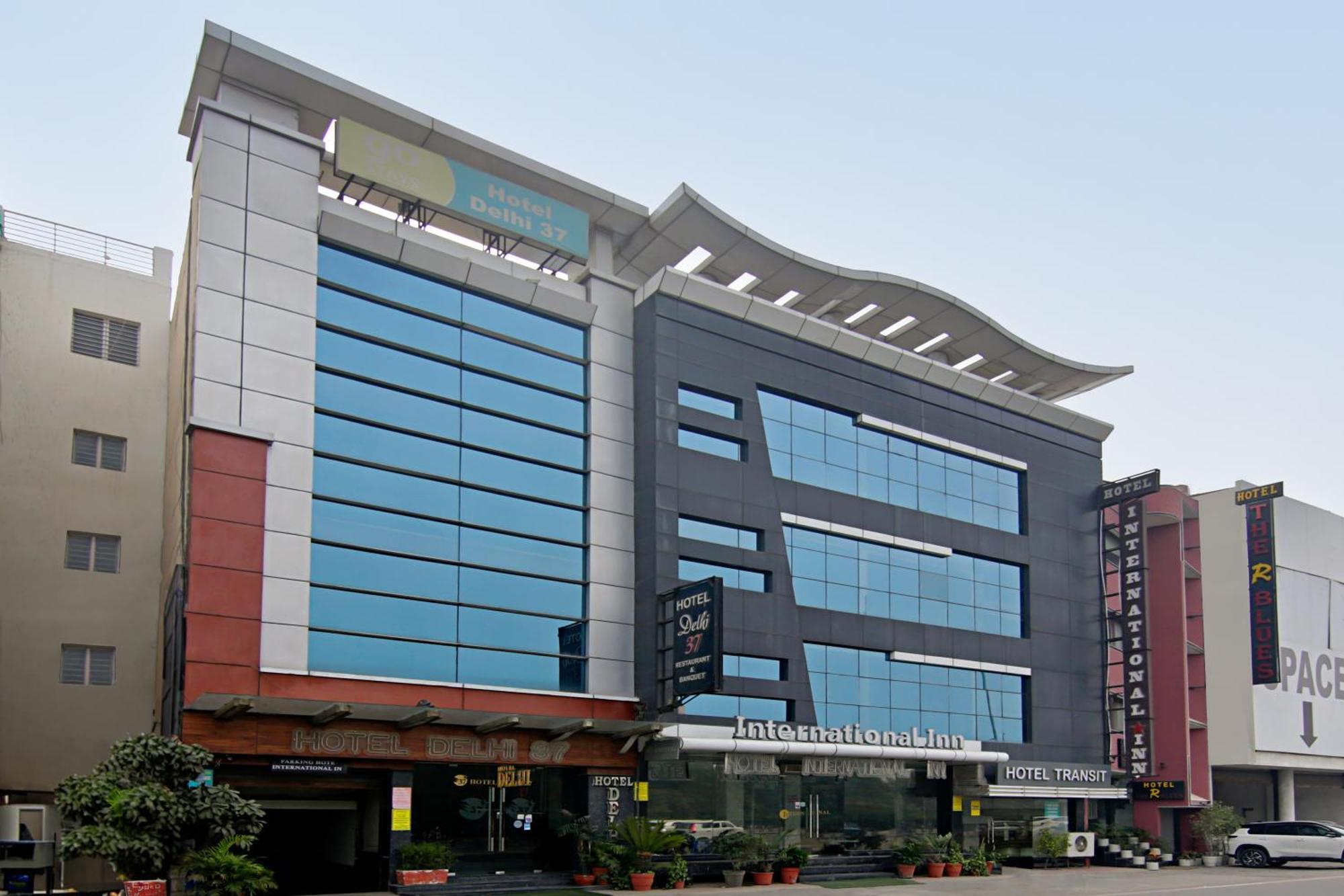 Hotel Delhi 37 By Star Group Near Delhi Airport นิวเดลี ภายนอก รูปภาพ
