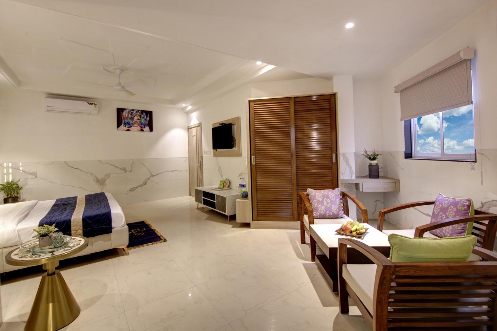 Hotel Delhi 37 By Star Group Near Delhi Airport นิวเดลี ภายนอก รูปภาพ