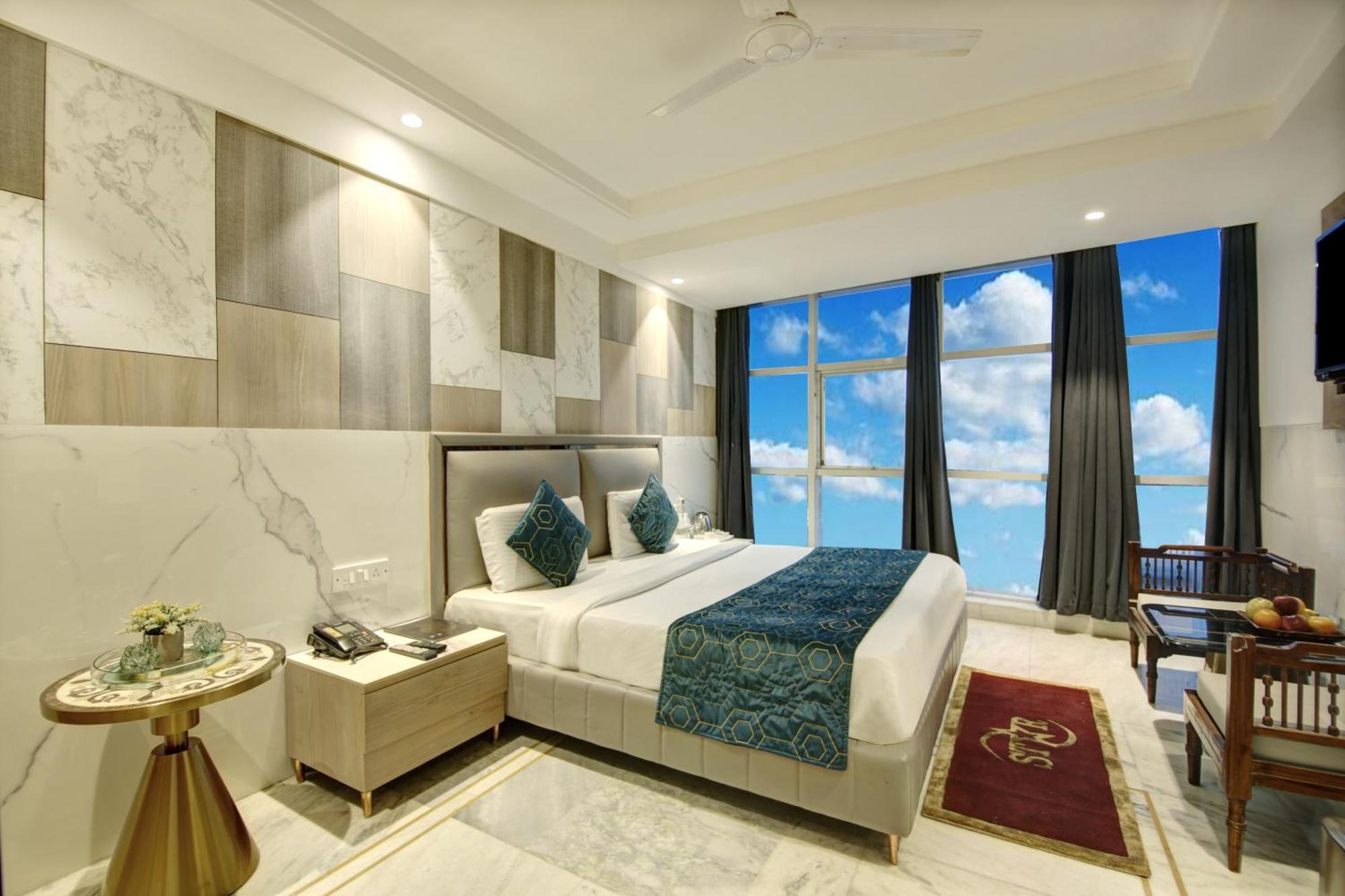 Hotel Delhi 37 By Star Group Near Delhi Airport นิวเดลี ภายนอก รูปภาพ