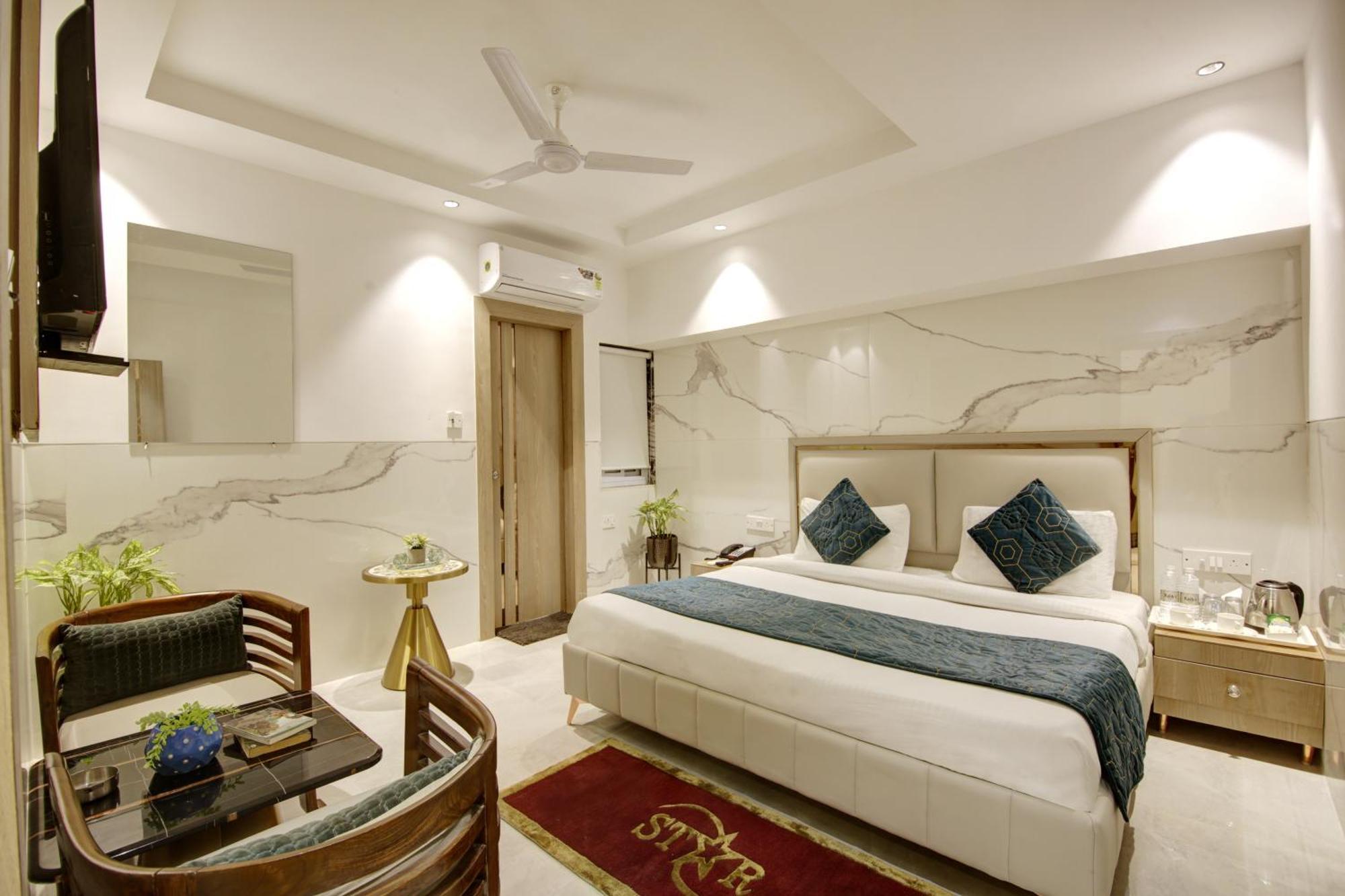 Hotel Delhi 37 By Star Group Near Delhi Airport นิวเดลี ภายนอก รูปภาพ