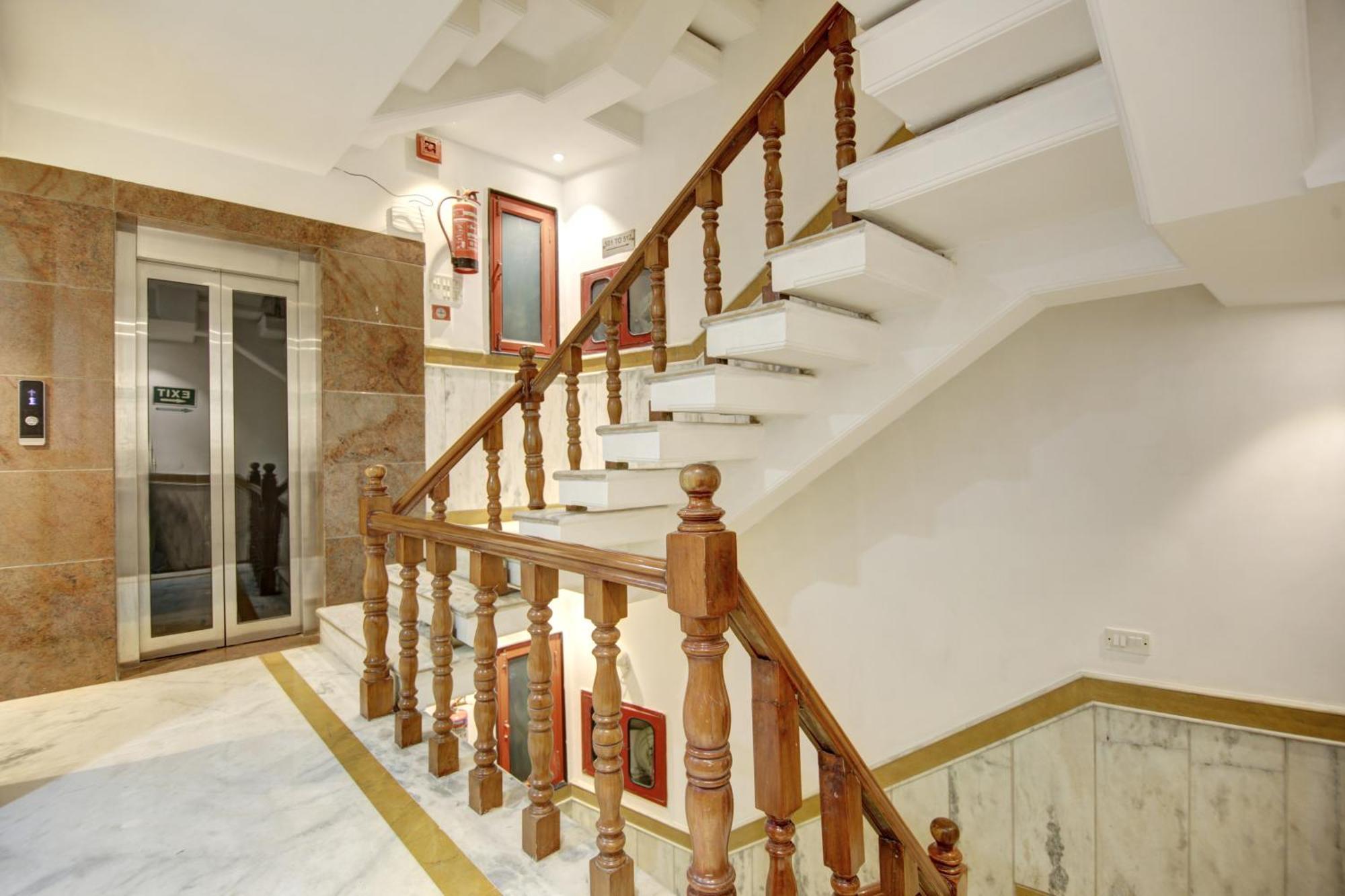 Hotel Delhi 37 By Star Group Near Delhi Airport นิวเดลี ภายนอก รูปภาพ