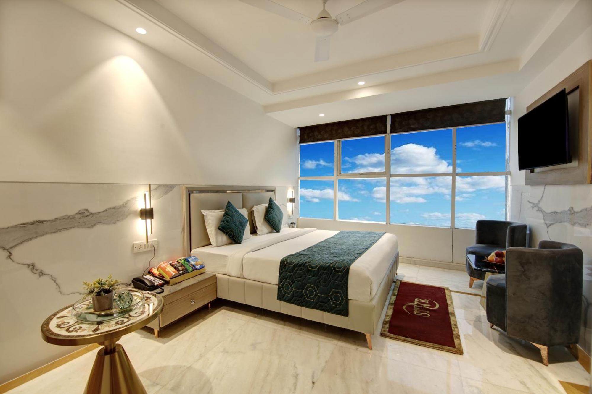 Hotel Delhi 37 By Star Group Near Delhi Airport นิวเดลี ภายนอก รูปภาพ